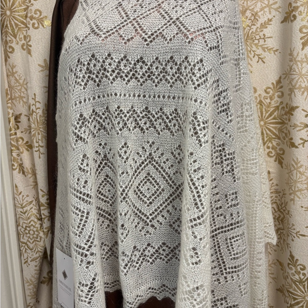 Elegant White Lace Knit Shawl. Made in Russia from goat yarn